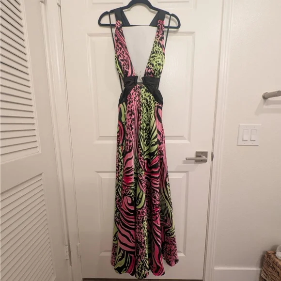 chinese dress ladies Billion Dollar Baddie Black Backless Maxi Dress